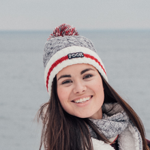 Load image into Gallery viewer, Pook Toque 2 - Pom Pom