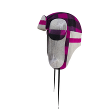 Load image into Gallery viewer, Beaver Hunter - Pink